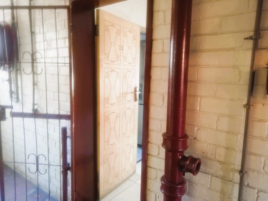 1 Bedroom Property for Sale in Pretoria West Gauteng