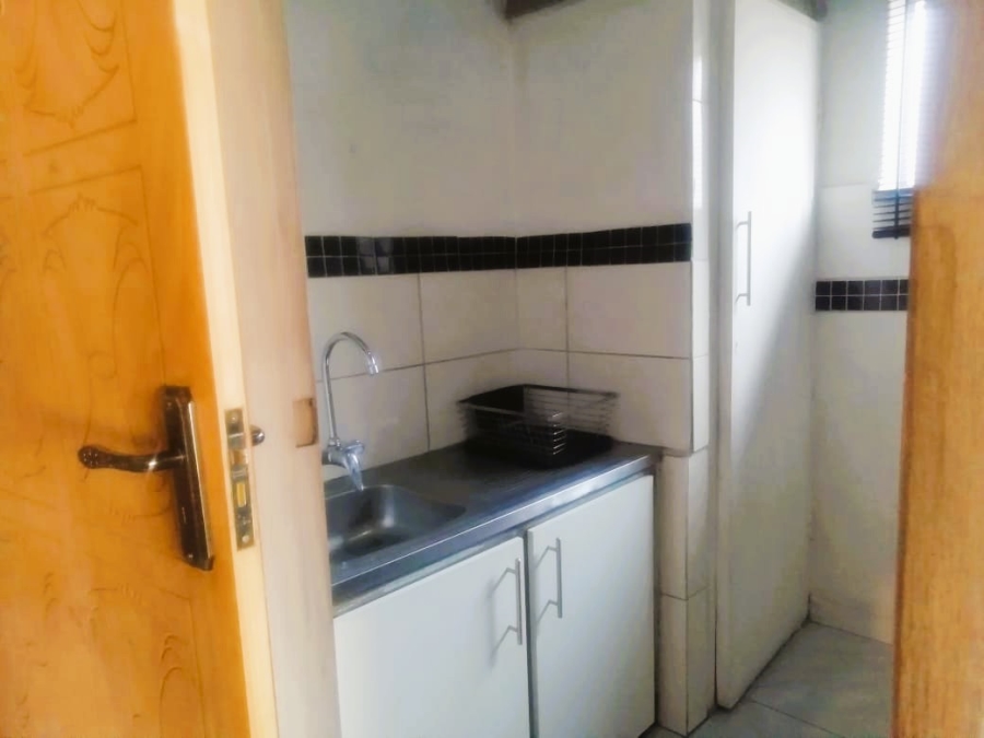 1 Bedroom Property for Sale in Pretoria West Gauteng