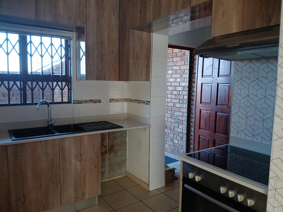 To Let 3 Bedroom Property for Rent in North Riding Gauteng