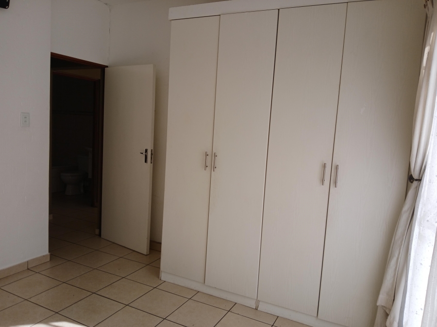 To Let 3 Bedroom Property for Rent in North Riding Gauteng
