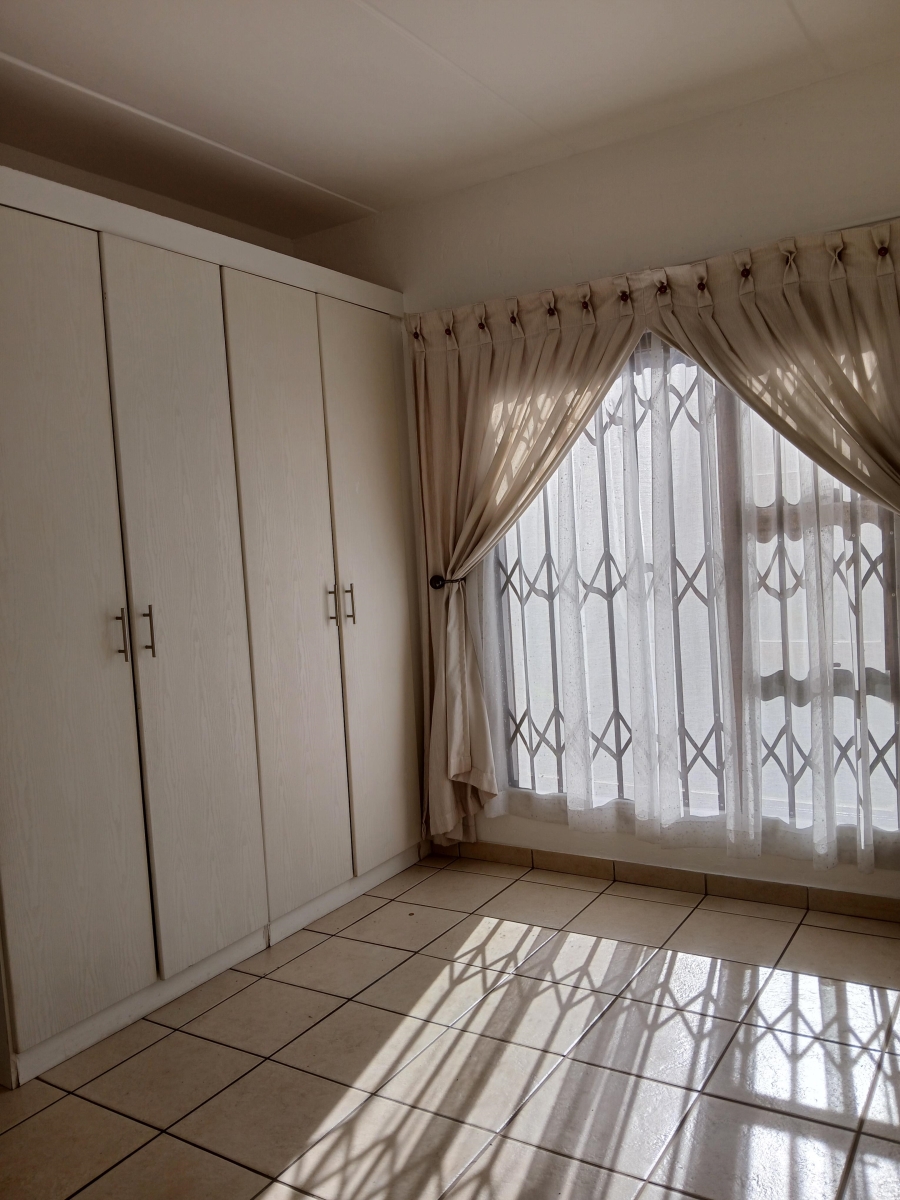 To Let 3 Bedroom Property for Rent in North Riding Gauteng