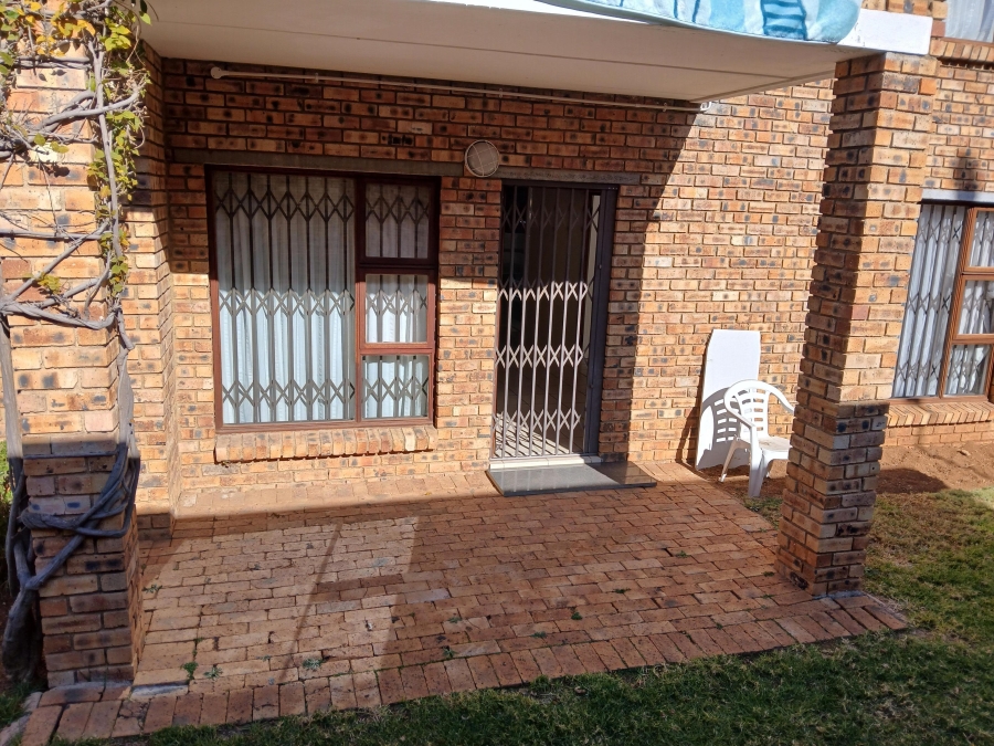 To Let 3 Bedroom Property for Rent in North Riding Gauteng