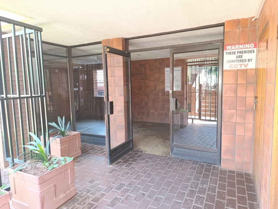 2 Bedroom Property for Sale in Wonderboom South Gauteng