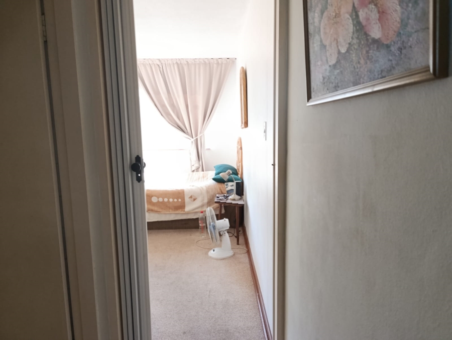 2 Bedroom Property for Sale in Wonderboom South Gauteng
