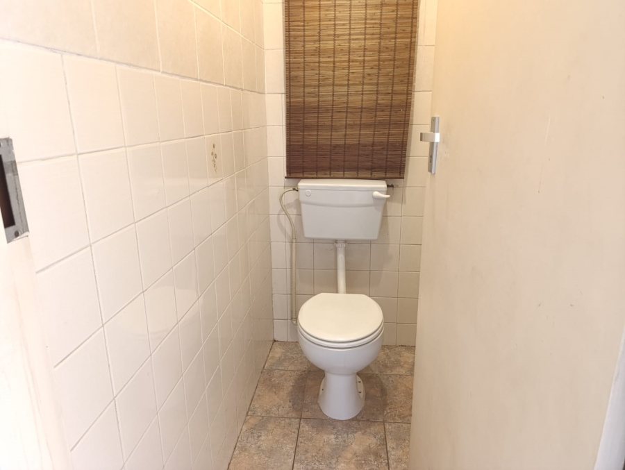 2 Bedroom Property for Sale in Wonderboom South Gauteng