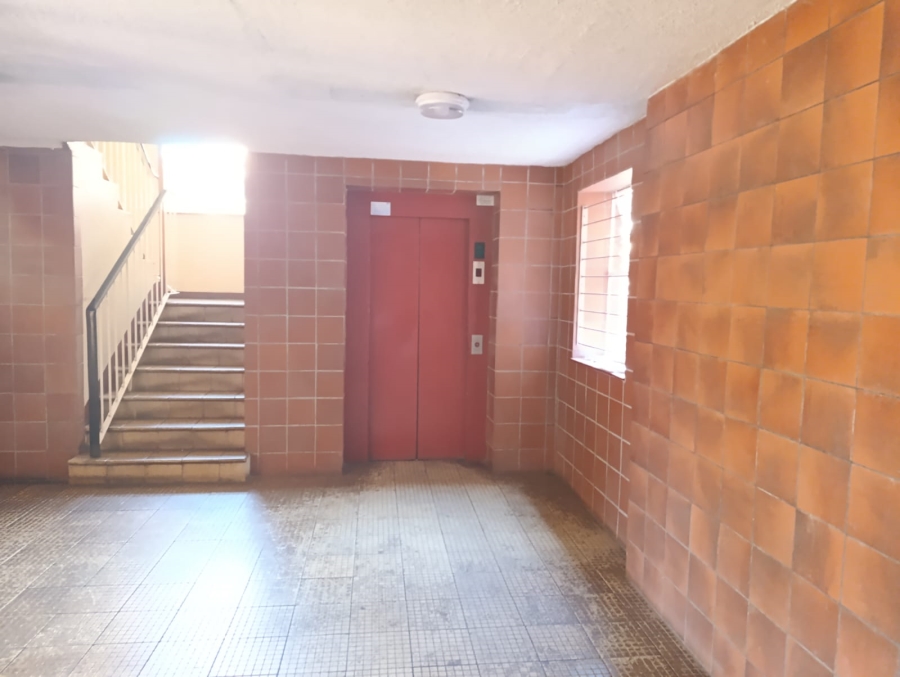 2 Bedroom Property for Sale in Wonderboom South Gauteng