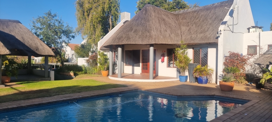 1 Bedroom Property for Sale in Morningside Gauteng