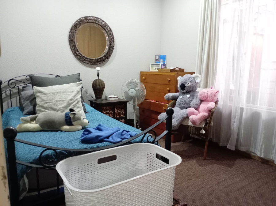 3 Bedroom Property for Sale in Eloffsdal Gauteng