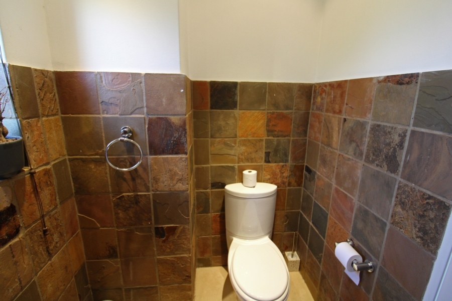 2 Bedroom Property for Sale in Bryanston Gauteng