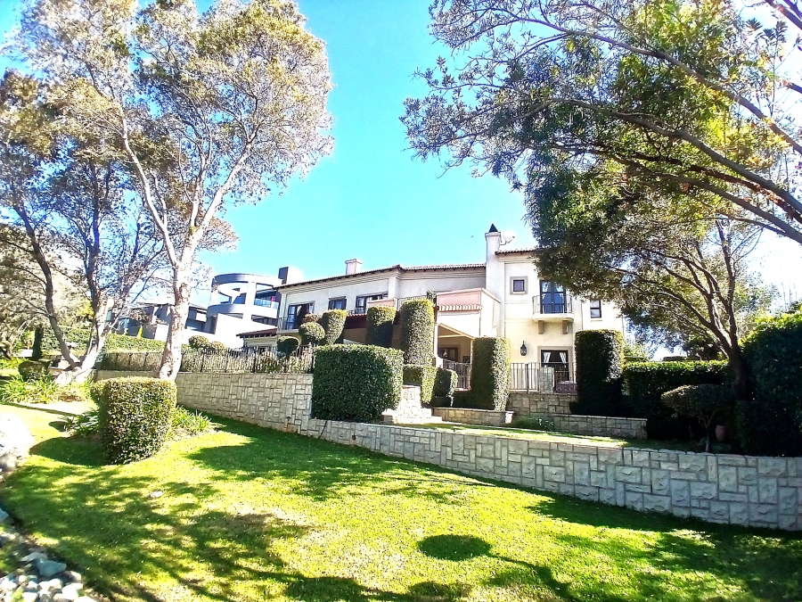 4 Bedroom Property for Sale in Blue Valley Golf Estate Gauteng