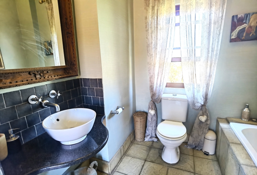 4 Bedroom Property for Sale in Blue Valley Golf Estate Gauteng