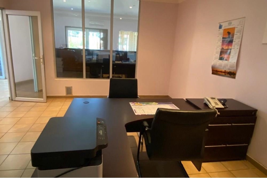To Let commercial Property for Rent in Wacht N Bietjies Kop Gauteng