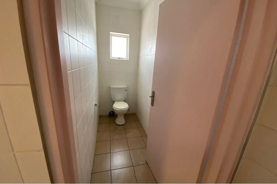 To Let commercial Property for Rent in Wacht N Bietjies Kop Gauteng