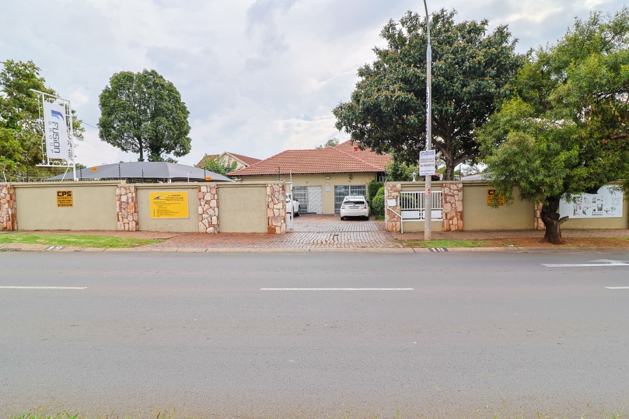 Commercial Property for Sale in Brackenhurst Gauteng
