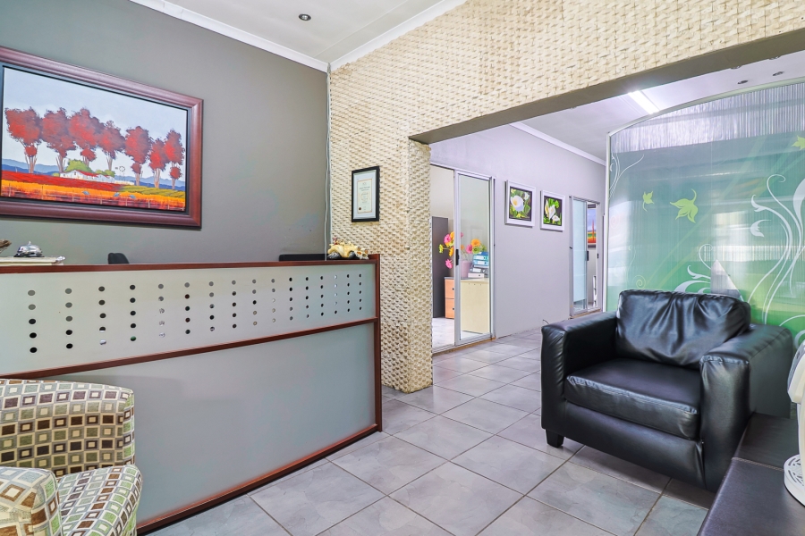 Commercial Property for Sale in Brackenhurst Gauteng