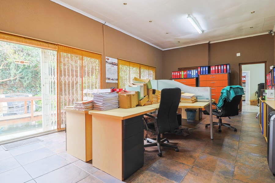 Commercial Property for Sale in Brackenhurst Gauteng