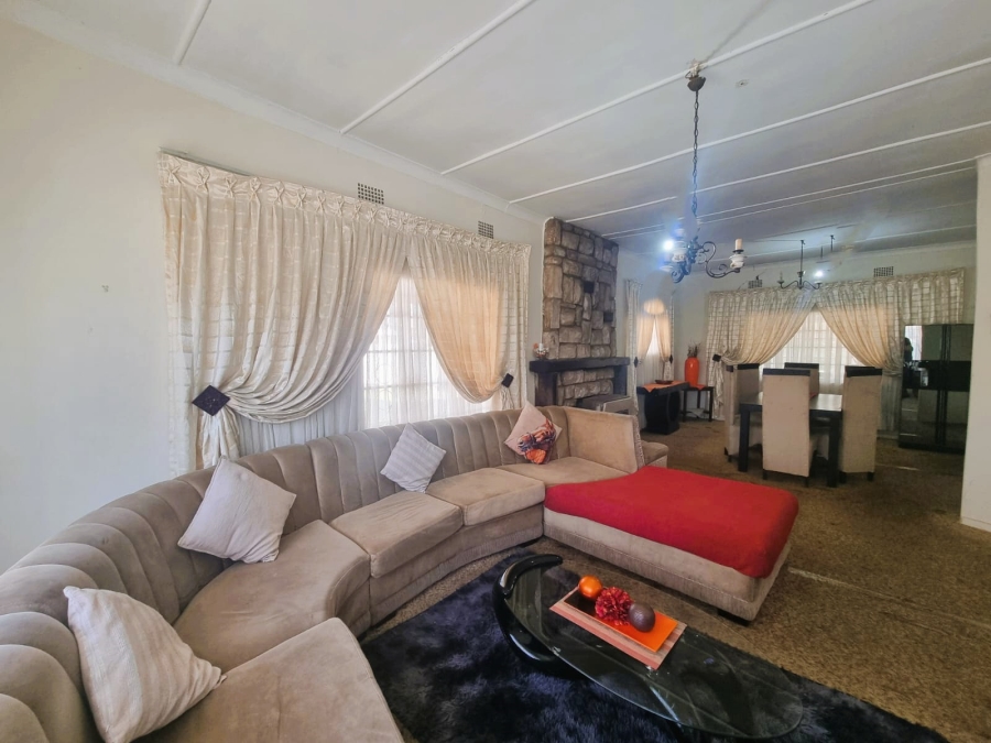 3 Bedroom Property for Sale in Three Rivers Gauteng