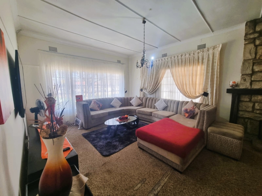 3 Bedroom Property for Sale in Three Rivers Gauteng