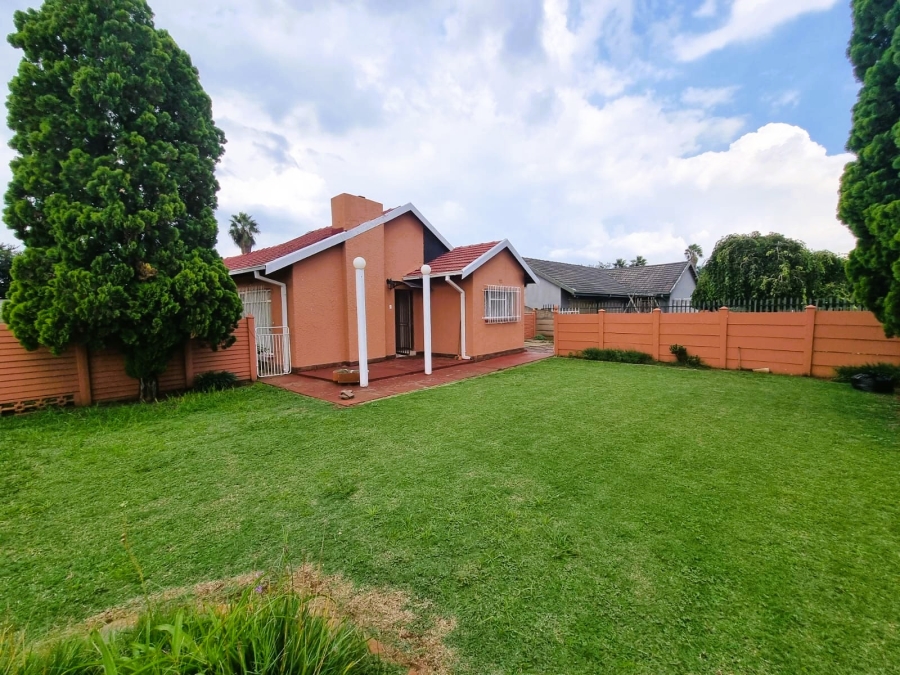 3 Bedroom Property for Sale in Arcon Park Gauteng