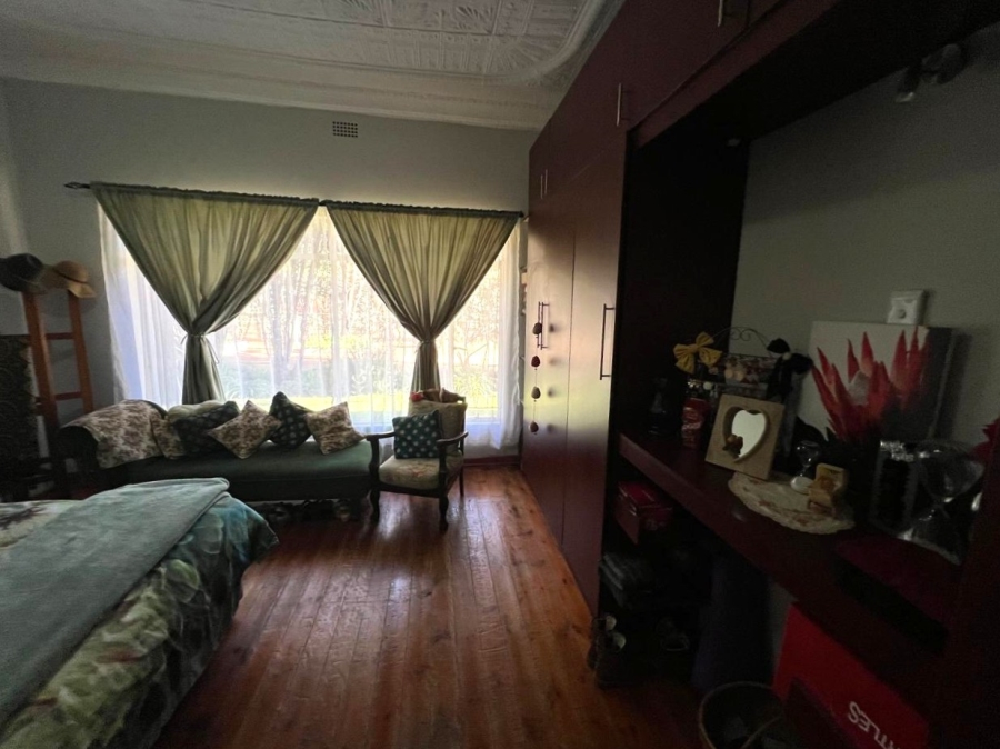 3 Bedroom Property for Sale in Unitas Park Gauteng