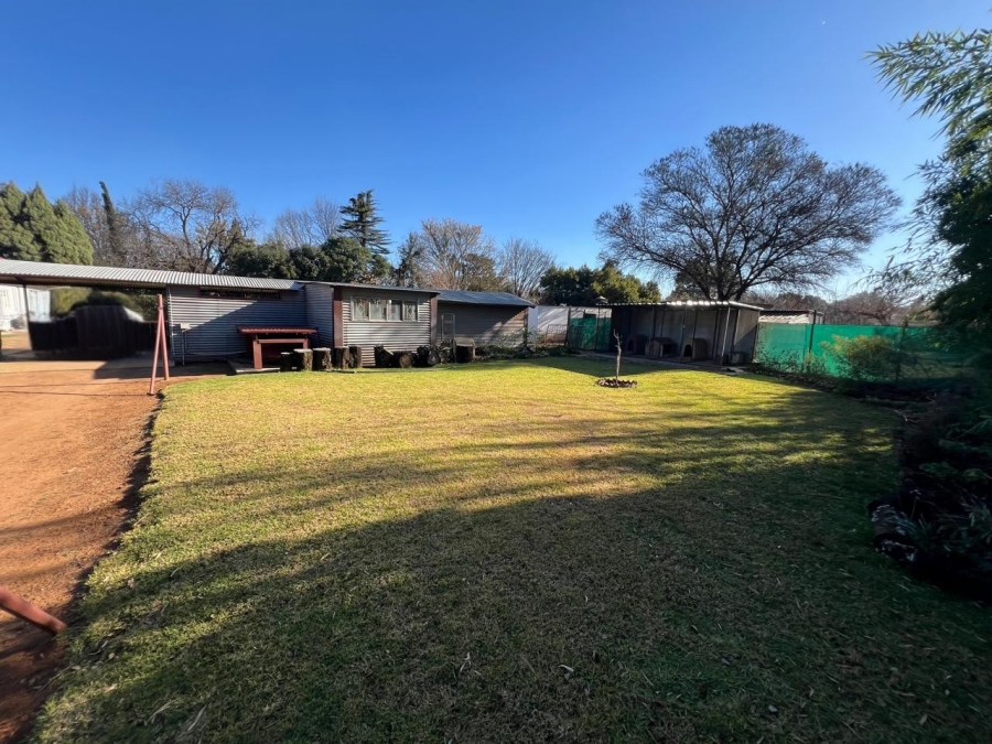 3 Bedroom Property for Sale in Unitas Park Gauteng