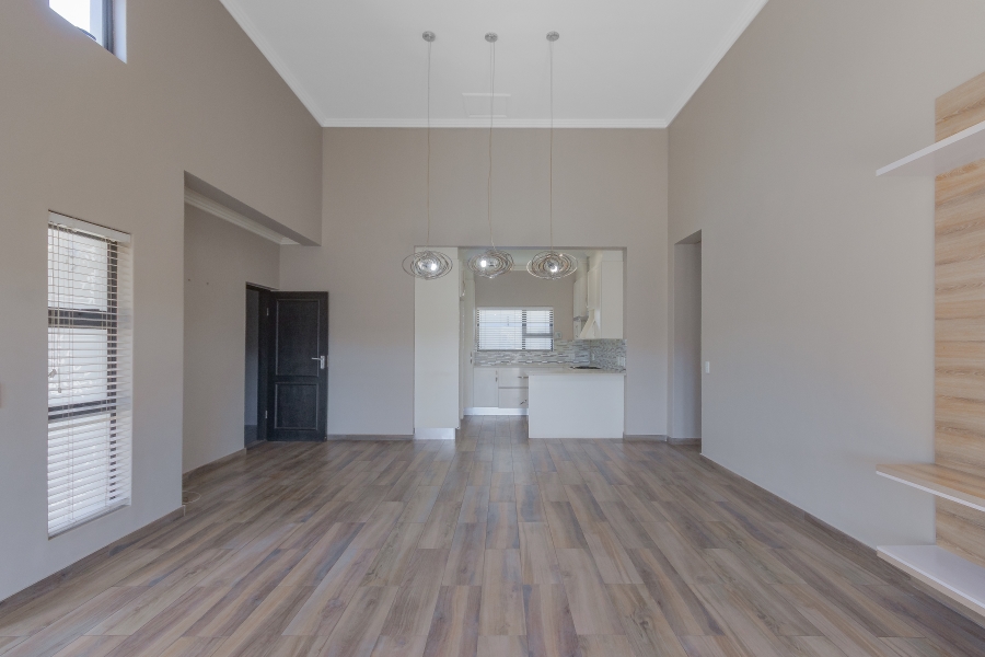 4 Bedroom Property for Sale in Barbeque Downs Gauteng