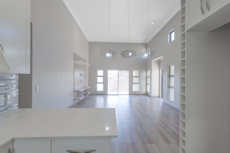 4 Bedroom Property for Sale in Barbeque Downs Gauteng