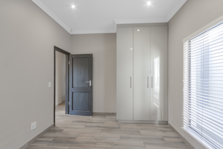4 Bedroom Property for Sale in Barbeque Downs Gauteng