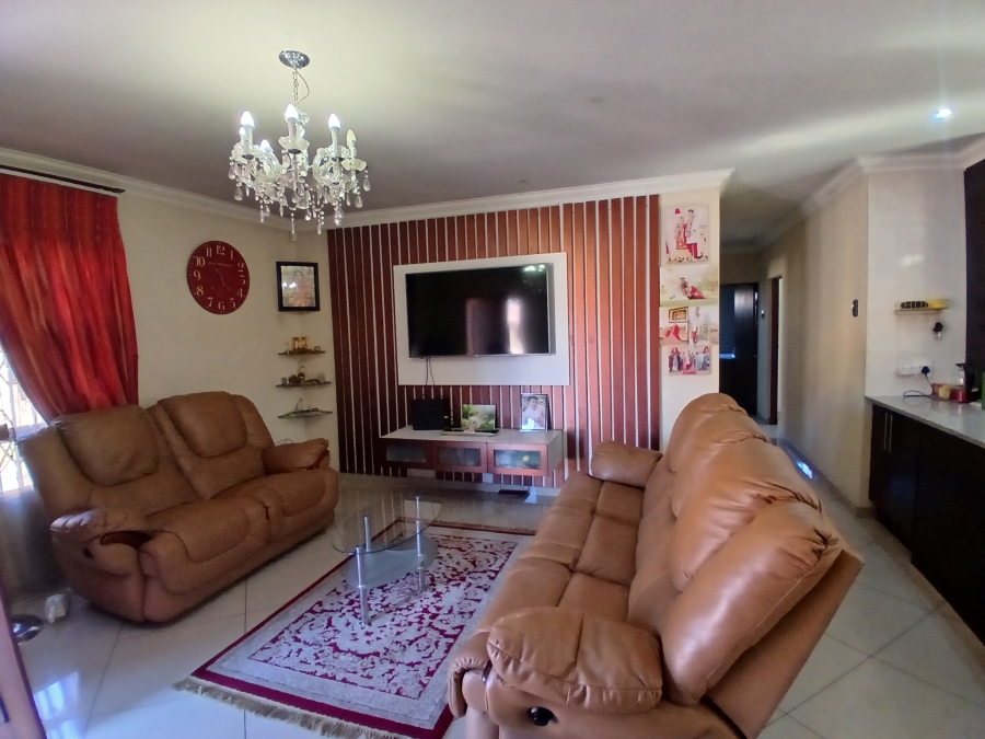 3 Bedroom Property for Sale in New Redruth Gauteng