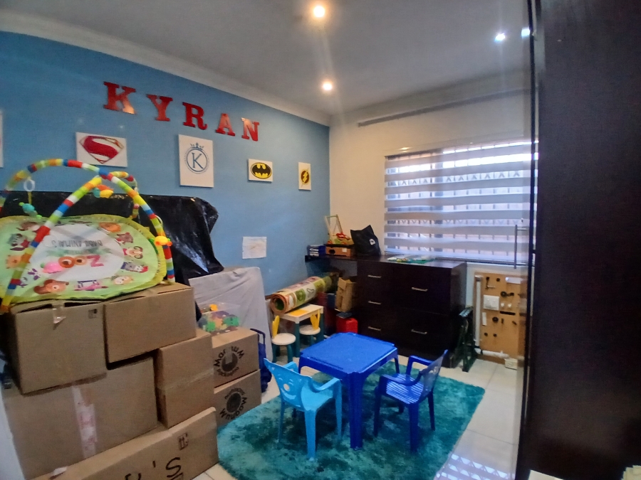 3 Bedroom Property for Sale in New Redruth Gauteng