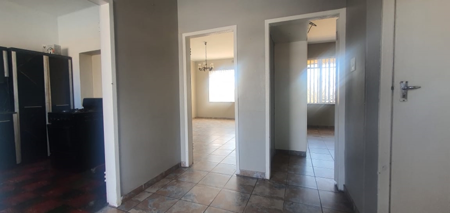 1 Bedroom Property for Sale in Lambton Gauteng