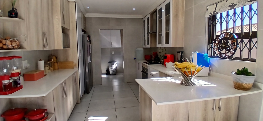 3 Bedroom Property for Sale in New Market Gauteng