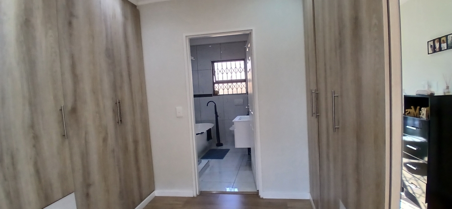 3 Bedroom Property for Sale in New Market Gauteng
