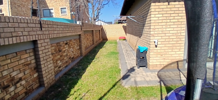 3 Bedroom Property for Sale in New Market Gauteng
