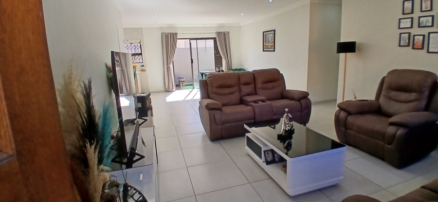 3 Bedroom Property for Sale in New Market Gauteng