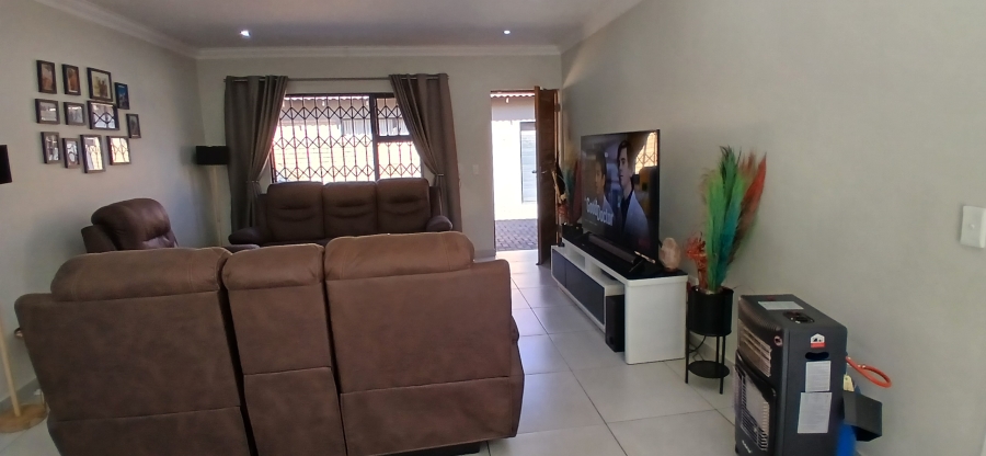 3 Bedroom Property for Sale in New Market Gauteng