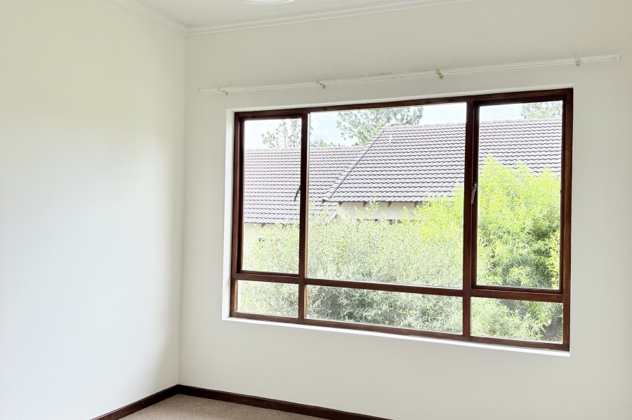 To Let 2 Bedroom Property for Rent in Fourways Gauteng