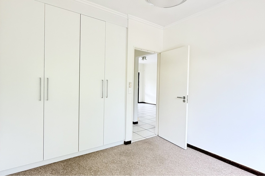 To Let 2 Bedroom Property for Rent in Fourways Gauteng