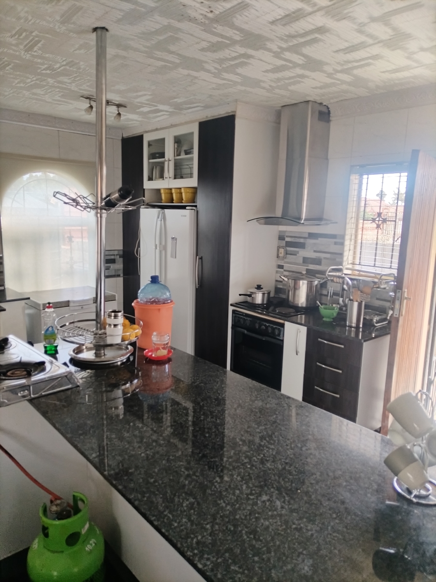 2 Bedroom Property for Sale in Hammanskraal Gauteng