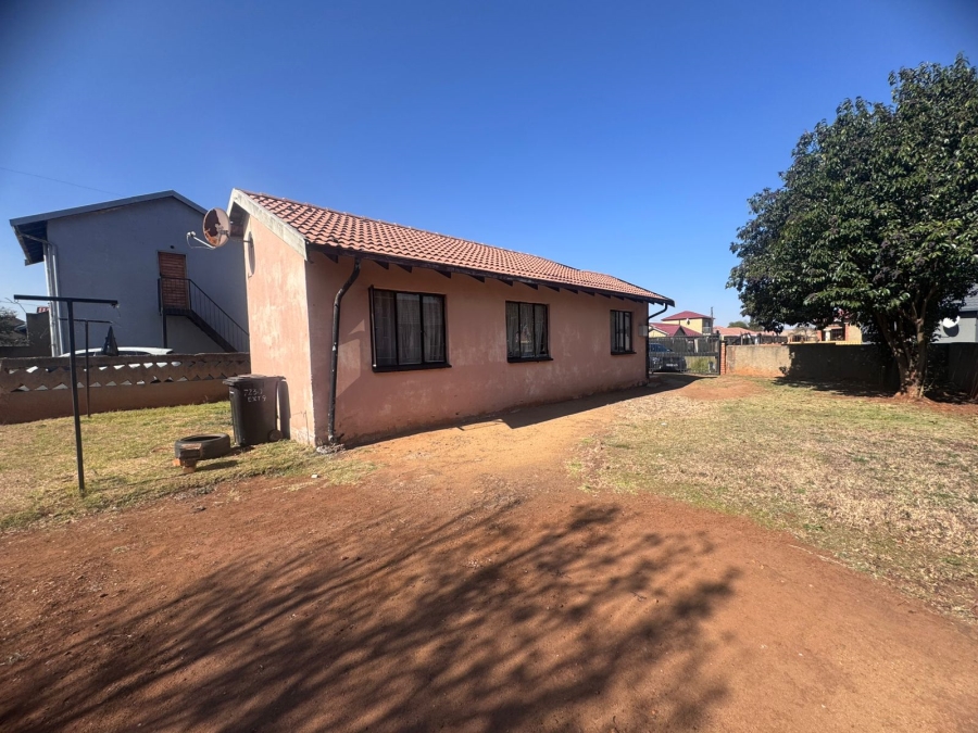 3 Bedroom Property for Sale in Vosloorus Gauteng