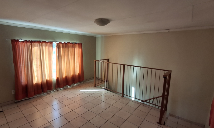 8 Bedroom Property for Sale in Pretoria North Gauteng