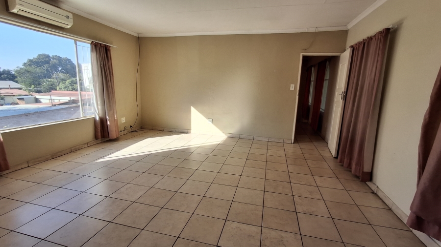 8 Bedroom Property for Sale in Pretoria North Gauteng