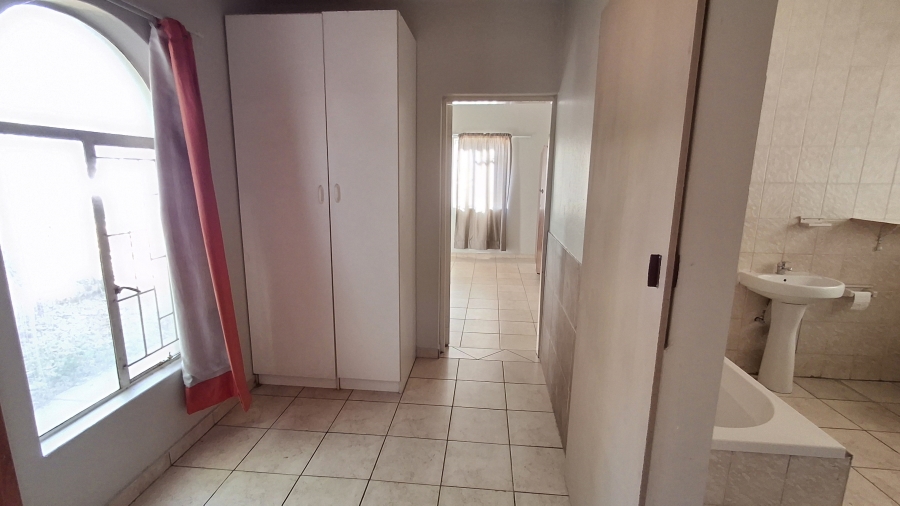 8 Bedroom Property for Sale in Pretoria North Gauteng