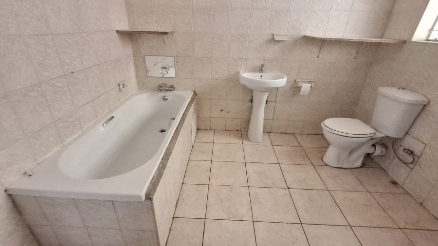 8 Bedroom Property for Sale in Pretoria North Gauteng
