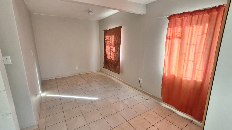 8 Bedroom Property for Sale in Pretoria North Gauteng