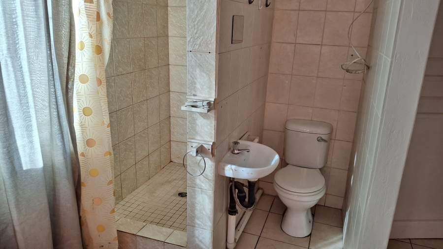 8 Bedroom Property for Sale in Pretoria North Gauteng