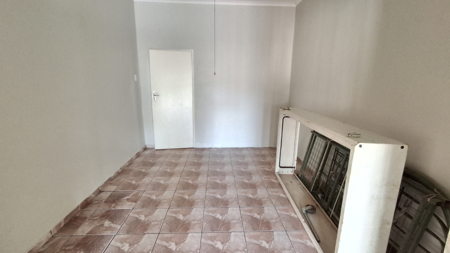 8 Bedroom Property for Sale in Pretoria North Gauteng