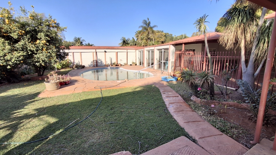 8 Bedroom Property for Sale in Pretoria North Gauteng