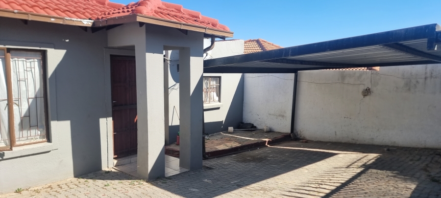 3 Bedroom Property for Sale in Cosmo City Gauteng