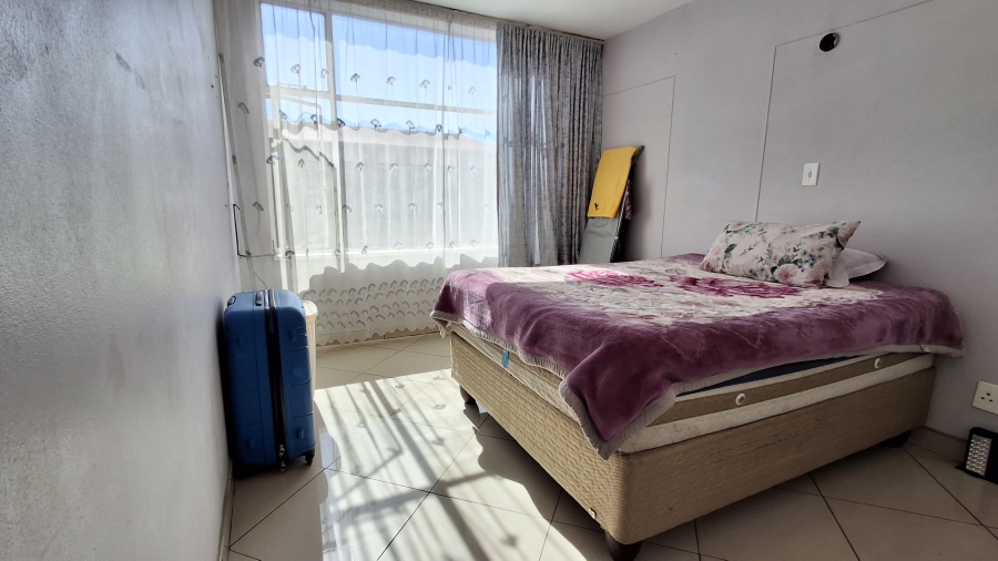 2 Bedroom Property for Sale in Gezina Gauteng